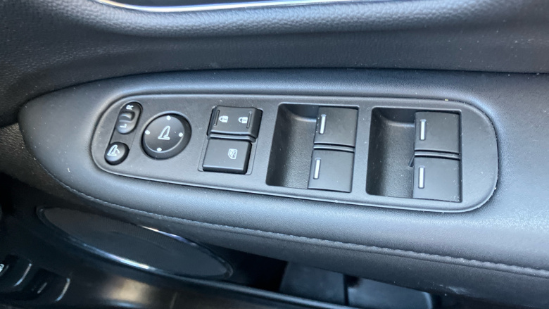 Honda HR-V 1.5 i-VTEC EX CVT 5dr Petrol Hatchback